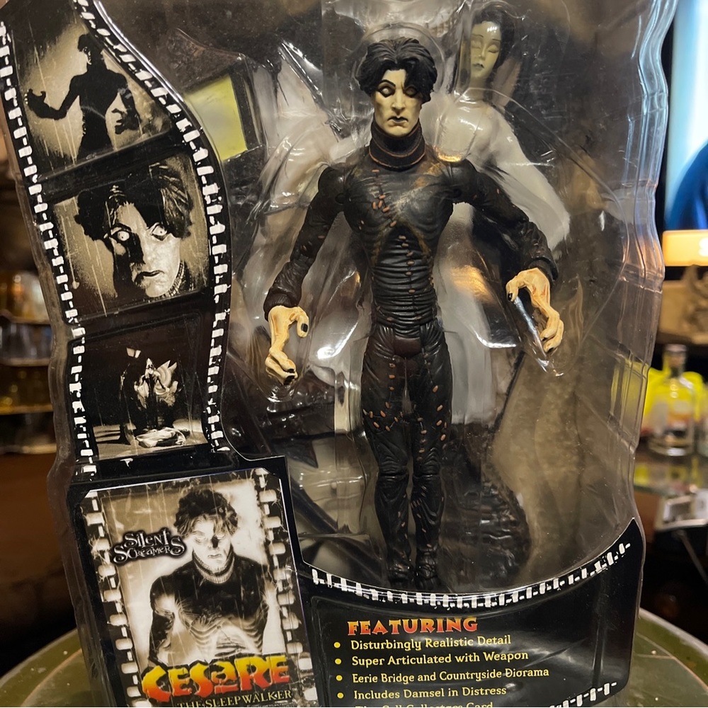 Silent Screamers Series 1 🎥CESARE The SLEEPWALKER 🎥2000 ART ASYLUM Aztecs Toys